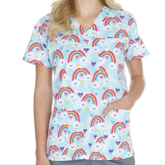 Scrubs Sort Sleeve Top Womens Blue Multi Rainbow Hearts, Small - Picture 1 of 12